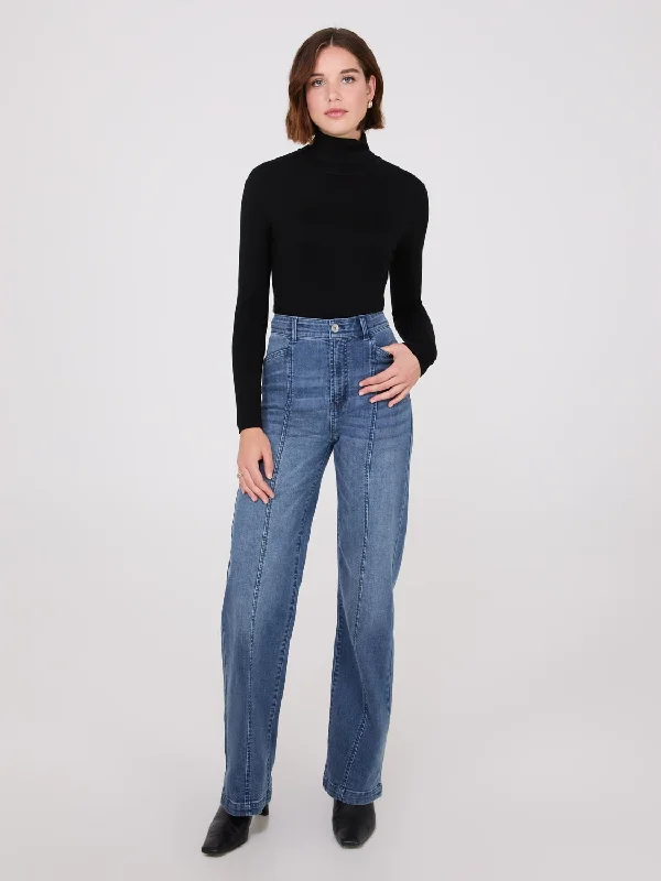 Fashion-forward Women's Clothing Front Seam Wide-Leg Jeans