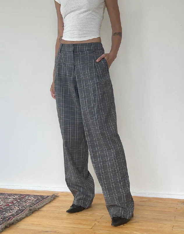 Step Ahead, Lead The Trend Sakaria Wide Leg Trouser in Grey Check