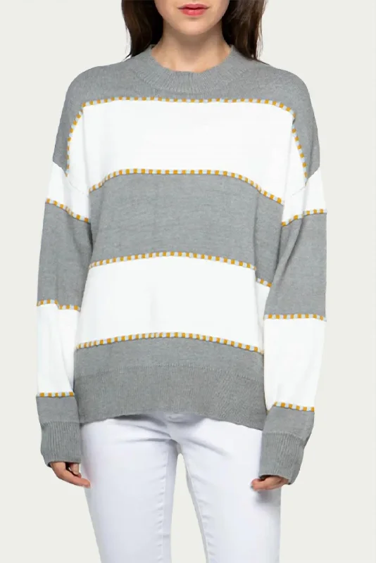 Boutique Styles Two-Tone Striped Crewneck Sweater In Heather Grey