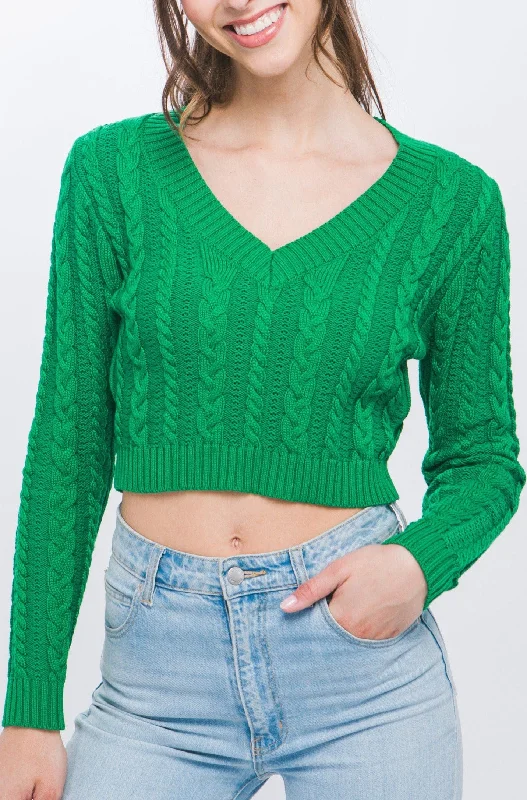 High-End Women's Apparel Cropped Cableknit Sweater