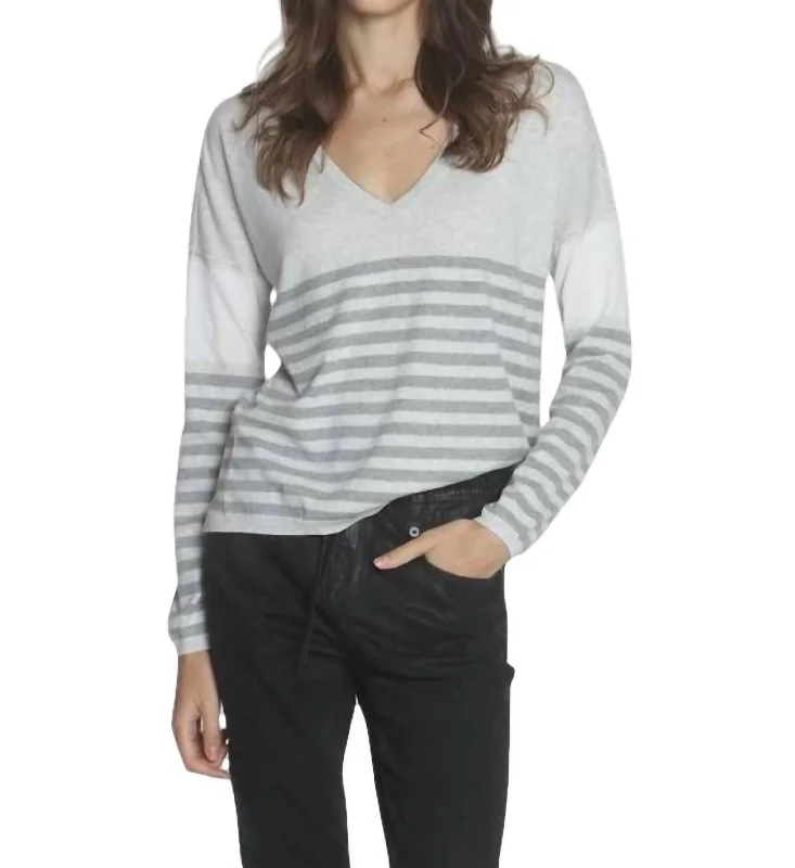 Fresh Styles, Fresh Deals Lindsey Stripe Vee Top In Pumice/fog