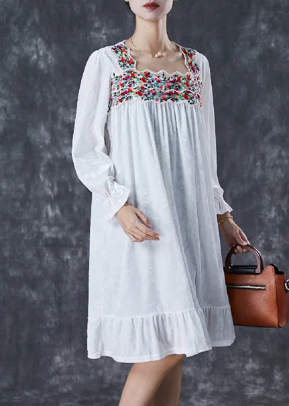 High-Quality Women's Fashion Dresses Handmade White Embroidered Silk Velour Holiday Dress Fall