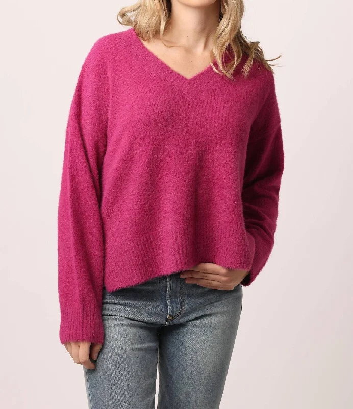 Glamorous Evening Wear Margarita Sweater in Fuchsia