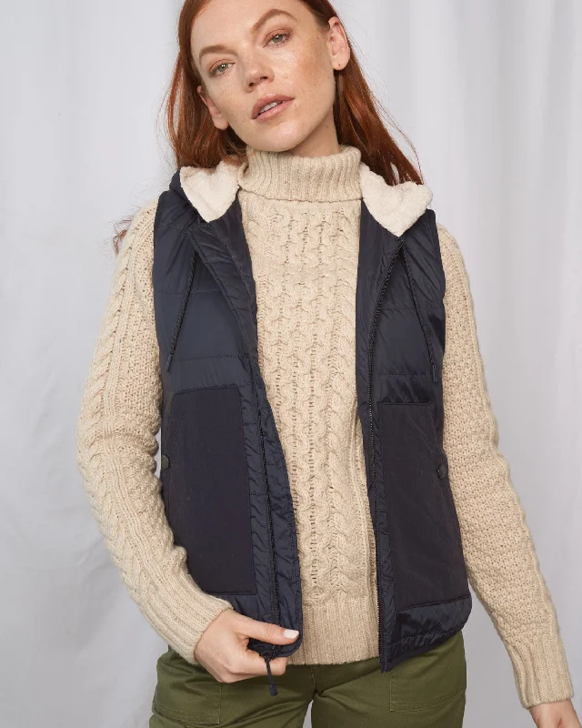 Trendy Boutique Online Bison Ultralight Hooded Vest