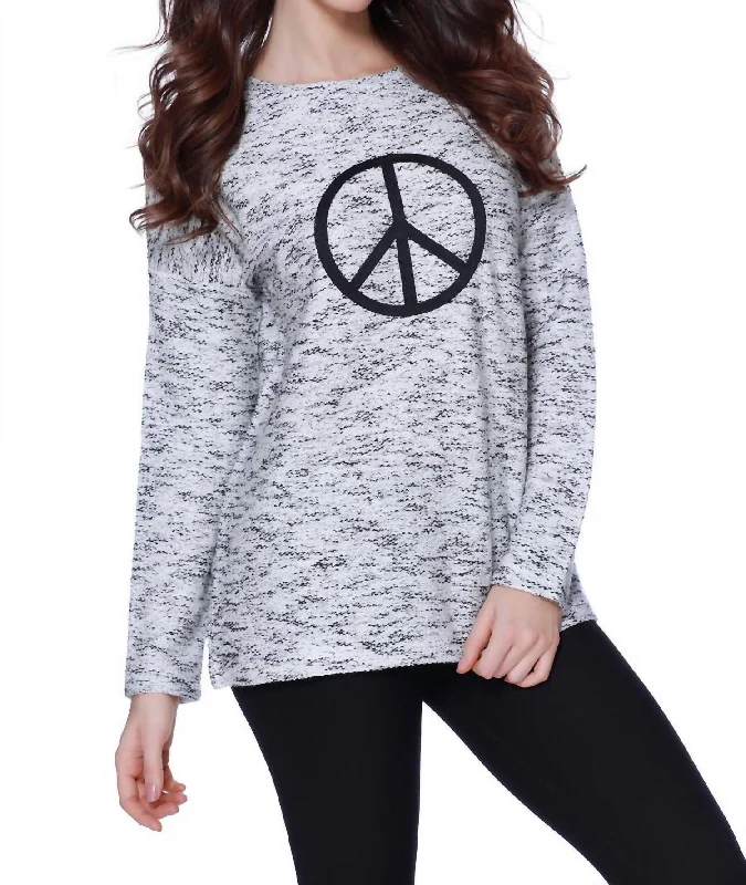 Shop Ladies Clothes Peace Pullover In Blackwhite (A/s)