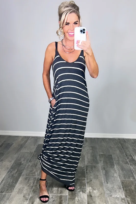 Flash Sale, Don't Miss Striped With Pocket Maxi Dress