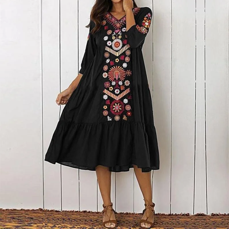 New Arrivals Daisy Bohemian Floral Midi Dress