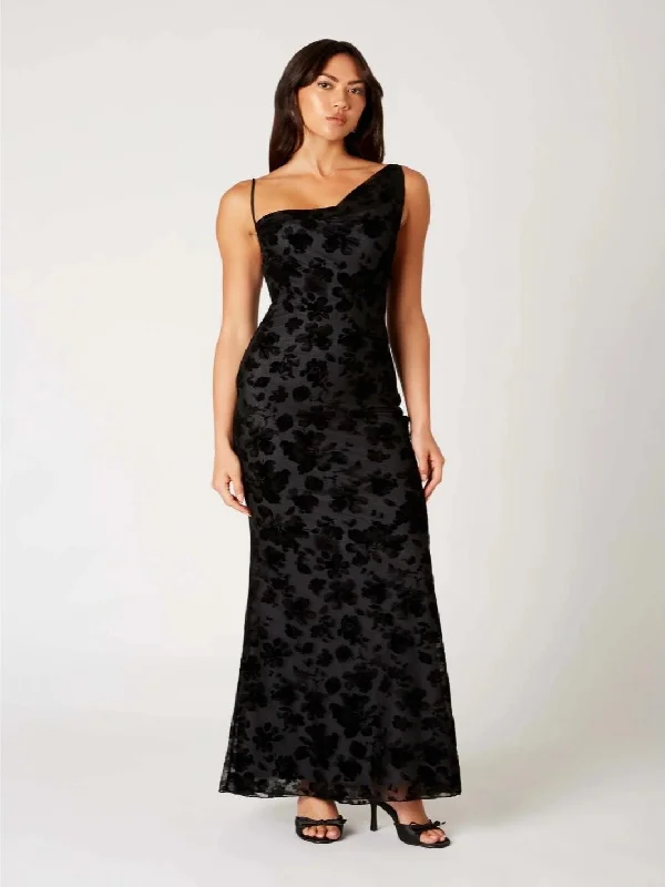 Seasonal Trends Roberto Floral Velvet Gown Maxi Dress