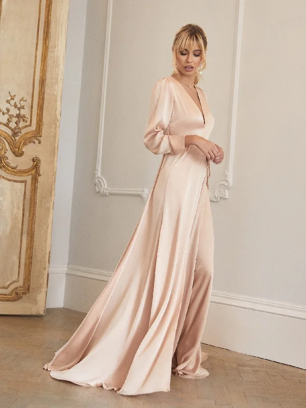 Casual Chic Clothing Evie dress in peach champagne