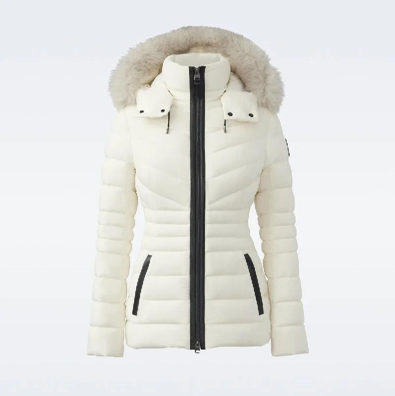 Women's Fashion Hotspots PATSY Agile 360 down jacket Cream