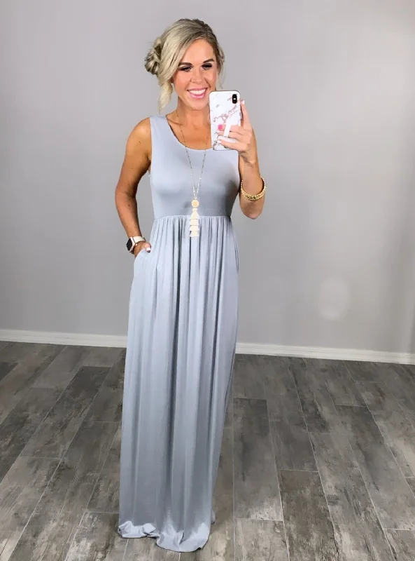 Chic Wardrobe Essentials I'll Be By the Pool Maxi Dress - Grey Mist