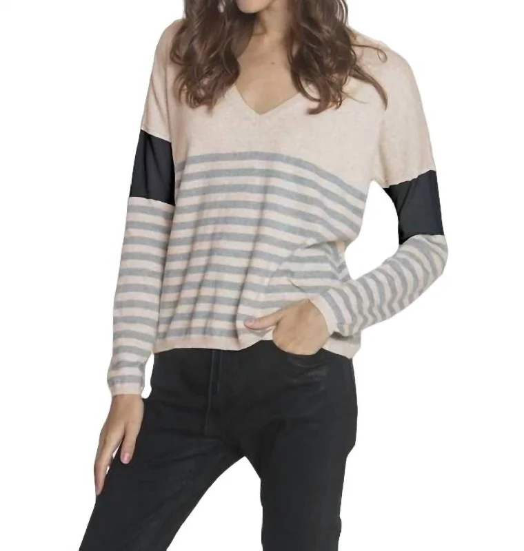 Fashion Sale Lindsey Stripe Vee Top In Sand/fog