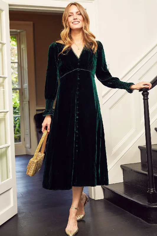 Unique Women's Fashion Pieces Long Sleeve Velvet Sally Anne Dress | Emerald