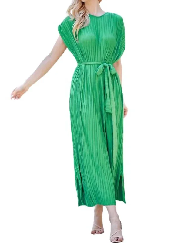 Comfortable Clothes Plisse Midi Dress In Green