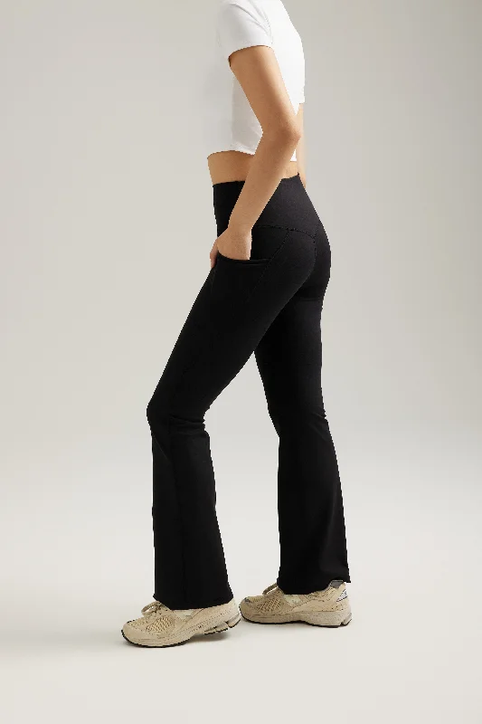 Boho Chic Fashion Flare Pocket Pants in Black Sesame