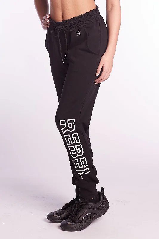 New Season Fashion Preview Relax Jogger in Black Laser